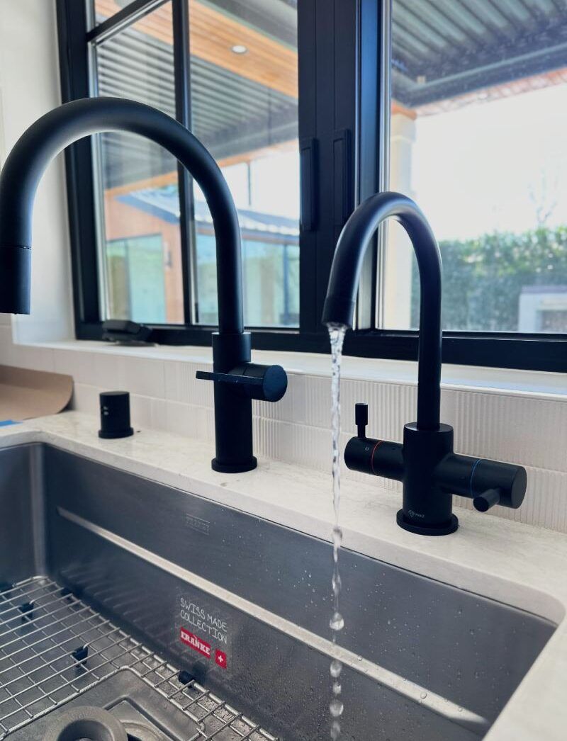 Dual Faucet - Lumi - Image 3