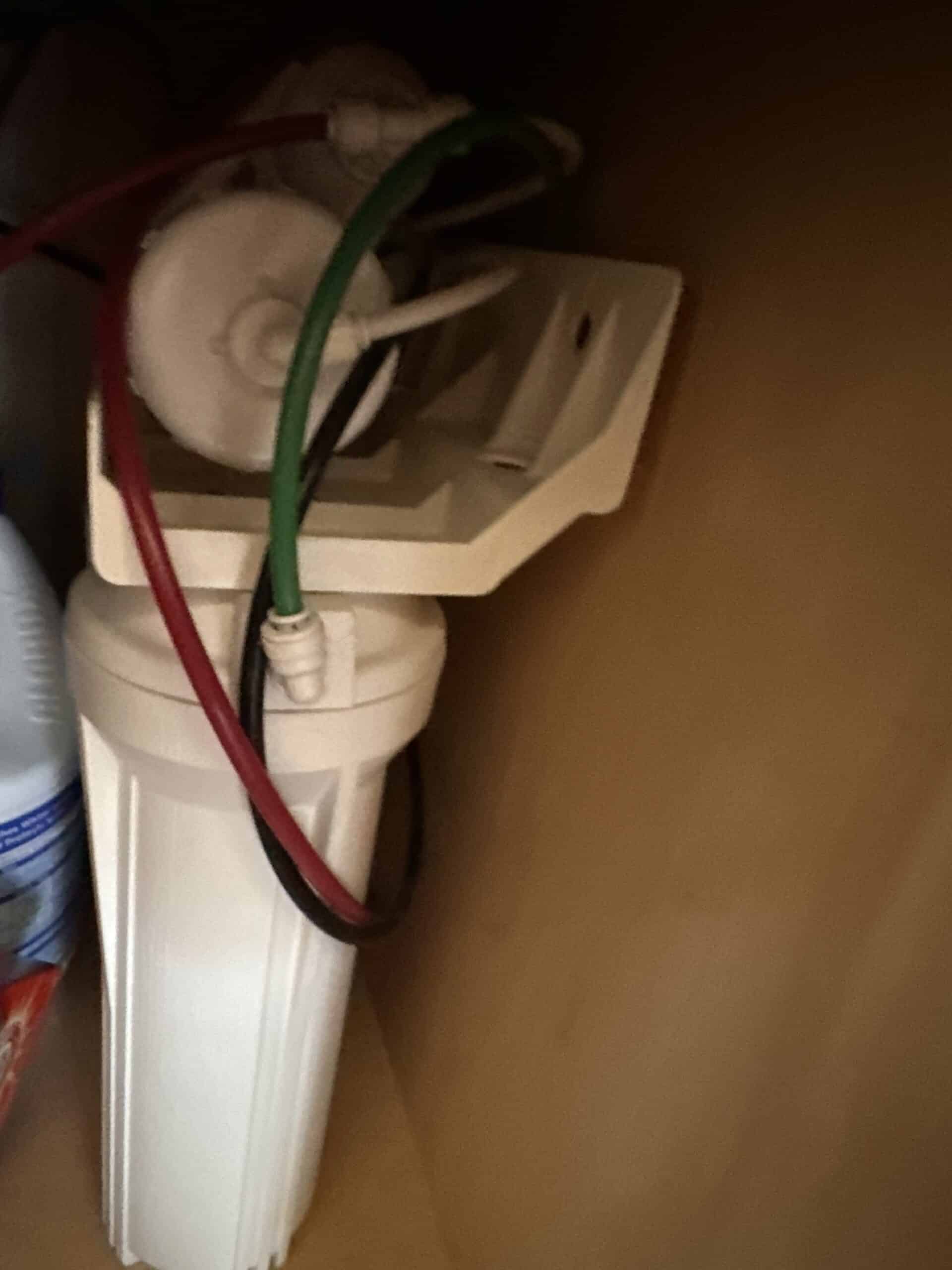 RO 320 side view installed under kitchen sink